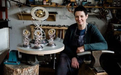 Past Pupil designs the Grand National 2021 winning trophy